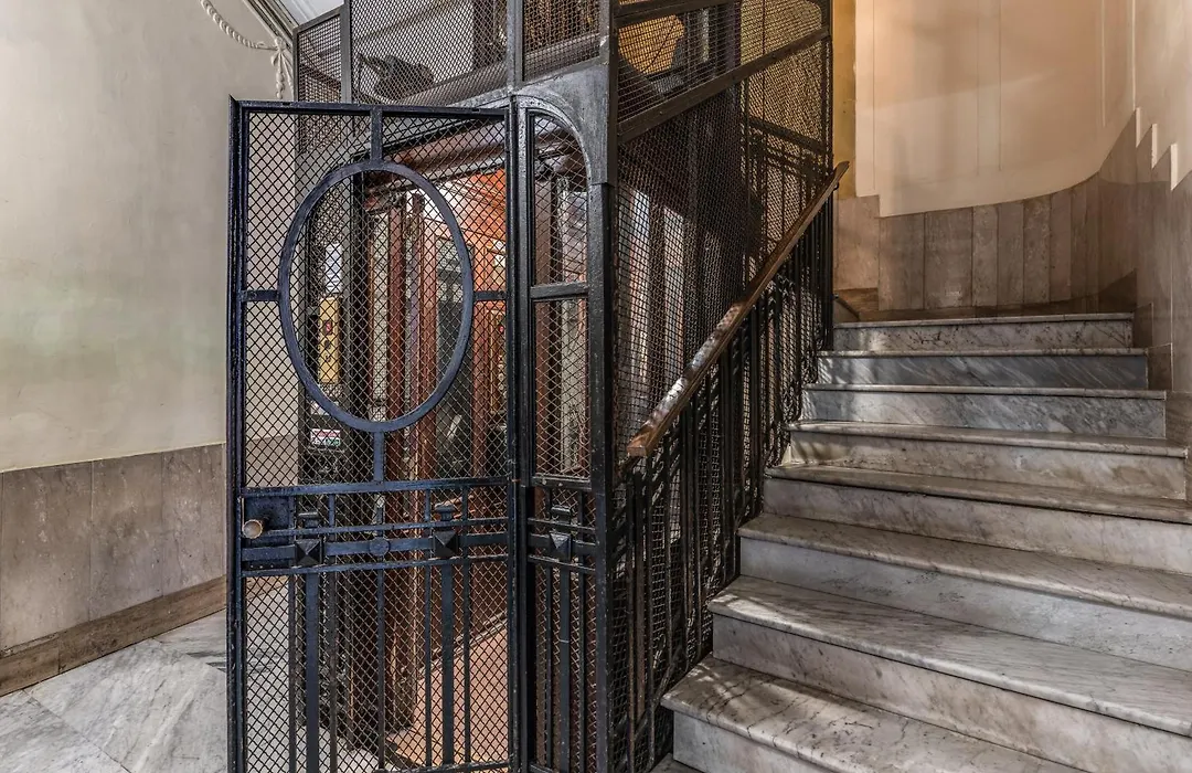 Palazzetto Santa Lucia-1